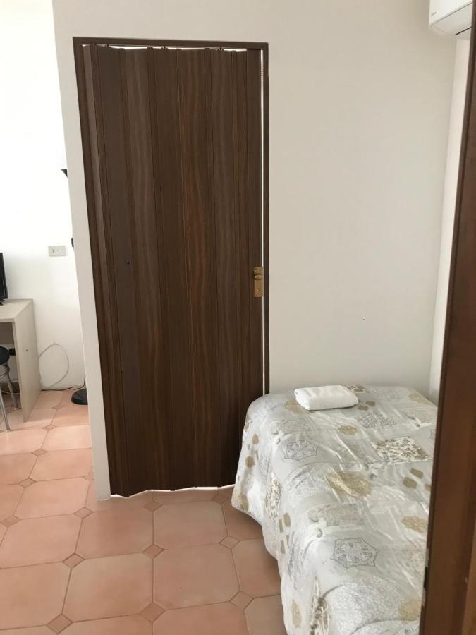 B&B Mike Novi Ligure Exteriör bild